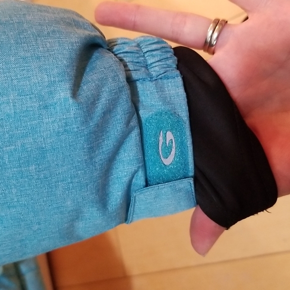 ❄Gusti Girls Winter Coat Size 10 - Picture 8 of 9